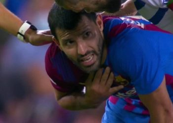 Σοκ με τον Αγουέρο: Σταματάει το ποδόσφαιρο λόγω υγείας