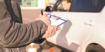 Alldaynews.gr Είδωλο ετών 37: Πήγε οδηγώντας να δώσει εξετάσεις για δίπλωμα και… συνελήφθη