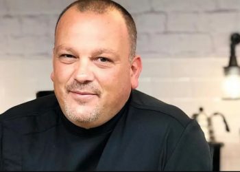 Δημήτρης Σκαρμούτσος: «Έχασα 20 κιλά γιατί φοβόμουν μην πάθω εγκεφαλικό»