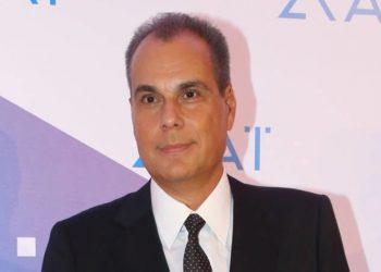 Δύσκολες ώρες για τον Νίκο Στραβελάκη: Εσπευσμένα στο Νοσοκομείο “Σωτηρία”