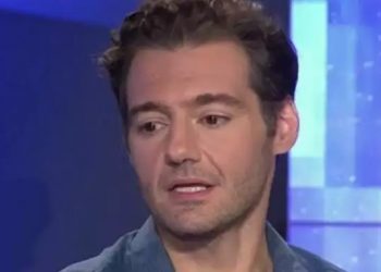 Συγκλονίζει ο Θάνος Τοκάκης: “Η αρρώστιά του είχε επεκταθεί στον εγκέφαλο… Δεν μπορώ να το διανοηθώ”