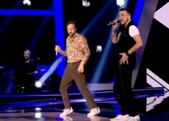 The Voice: Ο Μαραβέγιας αν΄βηκε στη σκηνή με τον Μουζουράκη και …τα έσπασαν (video)