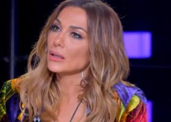 J2US: Η Βανδή κατσάδιασε τον Πετρέλη – “Εξέθεσες την Μαρίνα Πατούλη”