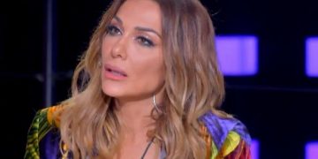 J2US: Η Βανδή κατσάδιασε τον Πετρέλη – “Εξέθεσες την Μαρίνα Πατούλη”