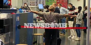 Alldaynews.gr Κορονοϊός: Πανικός στην Αυστρία – Εγκαταλείπουν άρον άρον τη χώρα οι τουρίστες (φωτο)