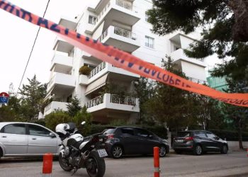 Μακελειό στο Χαλάνδρι: Η 12χρονη αφόπλισε τη μητέρα της – «Γιατί το κάνεις αυτό, σταμάτα»