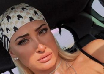 Ξέσπασε η Τούνη: «Μερικοί δημοσιογράφοι είστε εμετός»