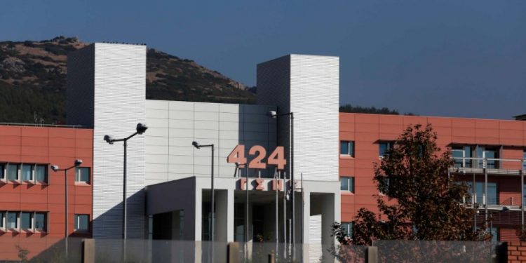 Alldaynews.gr Ασθενής με κορωνοϊό το έσκασε από το 424 λίγο πριν διασωληνωθεί