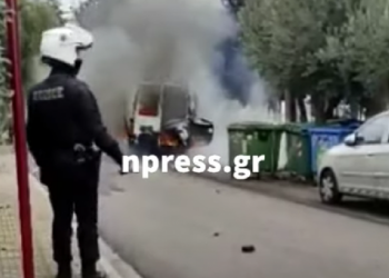 Alldaynews.gr Ασθενοφόρο τυλίχθηκε στις φλόγες στη Μεταμόρφωση – Εκρήξεις στην περιοχή (video)