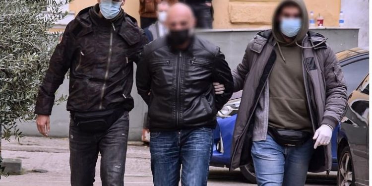 Γλυφάδα: «Ήρθα από τη Δανία για να τον σκοτώσω» – Όσα κατέθεσε ο 51χρονος δράστης