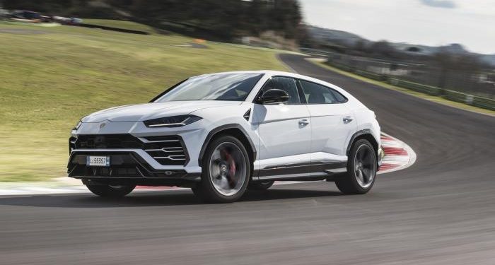 Alldaynews.gr Αγόρασε Lamborghini με τα επιδόματα του κορωνοϊού