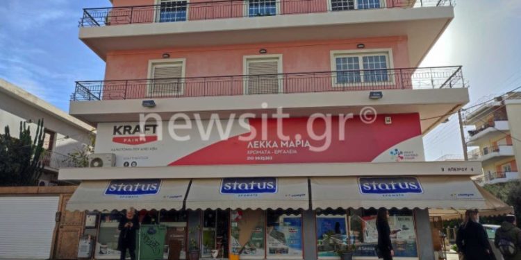 Δολοφονία στην Γλυφάδα: Έλειπε χρόνια στο εξωτερικό ο 51χρονος που σκότωσε το σύντροφο της μητέρας του