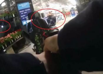 Αστυνομικός σκοτώνει με εννιά σφαίρες στην πλάτη πολίτη σε αναπηρικό αμαξίδιο – Σκληρές εικόνες