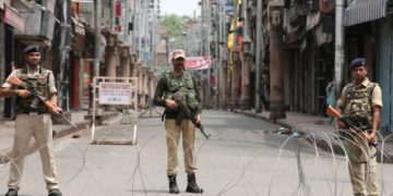 Alldaynews.gr Θρήνος και οδύνη στην Ινδία: Στρατιώτες άνοιξαν πυρ «κατά λάθος» και σκότωσαν αμάχους