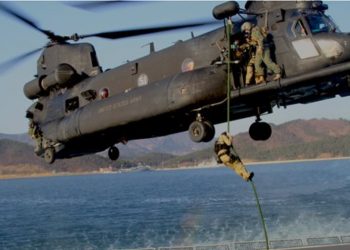 Τραγωδία: Πέθανε από τα τραύματά του στην εκπαίδευση ο 43χρονος Διοικητής των επίλεκτων SEAL-Πατέρας 5 παιδιών