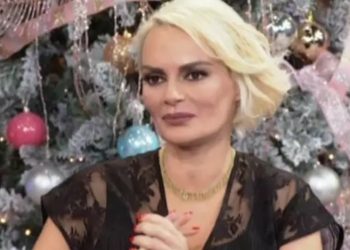 Έλενα Χριστοπούλου: «Ήμουν ράκος οικονομικά, είχαμε πέντε ευρώ με την Ηλιάνα για να φάμε πίτσα»