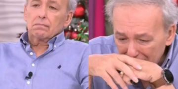 Alldaynews.gr Ανδρέας Μικρούτσικος-Σπαρακτική στιγμή στον αέρα: «Μαύρη επέτειος για μένα»