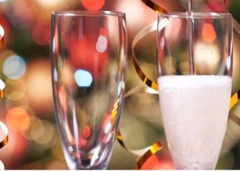 Είσοδος με rapid test σε εστίαση και κέντρα διασκέδασης για τους εμβολιασμένους[video]