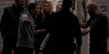 Alldaynews.gr Έπεσαν… μπουνιές στη «Φάρμα» – «Έβγαλες γλώσσα, παλιοαμόρφωτο πλάσμα»