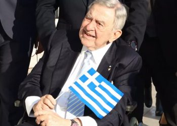 Τέως βασιλιάς Κωνσταντίνος-Ανατροπή: Δύσκολές ώρες στη ΜΕΘ αλλά οχι απο ισχαιμικό επεισόδιο