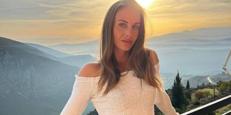 Alldaynews.gr Τραγικές ώρες για την Κατερίνα Δαλάκα: «Καλό παράδεισο… Σ’ αγαπώ»