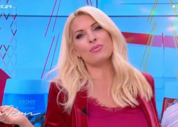 Ελένη Μενεγάκη: Το μήνυμα για την ηλικία της, που έστειλε στον Αντώνη Κανάκη και τους Ράδιο Αρβύλα