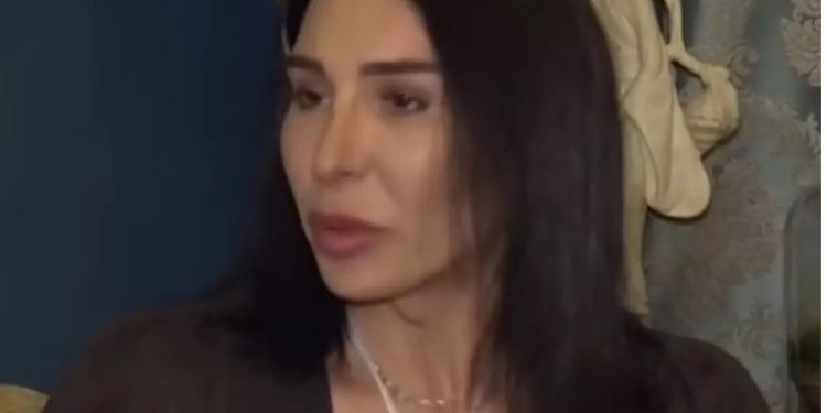 Μίνα Ορφανού: «Δεν έχω κάνει αλλαγή φύλου, όταν με ρωτάνε μου τη δίνει»