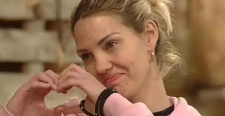 Alldaynews.gr Η Φάρμα: Αποχώρησε η Σάσα Μπάστα