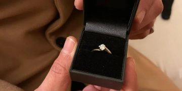 Alldaynews.gr Πρόταση γάμου σε παίκτρια του My Style Rocks …από άλλη εποχή!