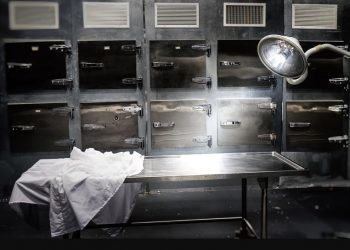 Τραγωδία-Ασπρόπυργος: Στα αζήτητα του νεκροτομείου το 12χρονο παιδάκι που σκοτώθηκε