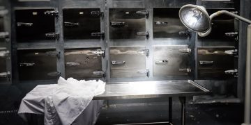 Alldaynews.gr Τραγωδία-Ασπρόπυργος: Στα αζήτητα του νεκροτομείου το 12χρονο παιδάκι που σκοτώθηκε