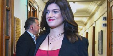 Alldaynews.gr Συγκινεί η Νοτοπούλου: Έχω βαριά βαρηκοΐα – Έμαθα να επικοινωνώ ξανά από την αρχή