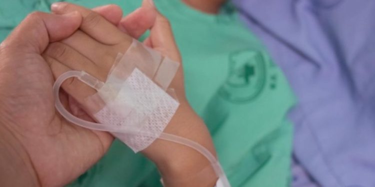 Alldaynews.gr Παιδί τεσσάρων ετών από τον Πύργο διασωληνωμένο με εγκεφαλίτιδα