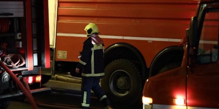 Alldaynews.gr Άγιοι Ανάργυροι: Νεκρή από φωτιά σε διαμέρισμα