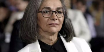 Alldaynews.gr Θρήνος για την Σοφία Σακοράφα-Πέθανε η μητέρα της