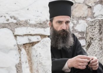 Στο Άγιον Όρος ο Άρης Σερβετάλης, παραβρέθηκε σε αγρυπνία στη Μονή Βατοπεδίου