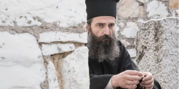 Alldaynews.gr Στο Άγιον Όρος ο Άρης Σερβετάλης, παραβρέθηκε σε αγρυπνία στη Μονή Βατοπεδίου