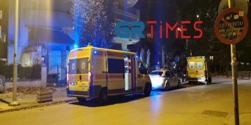 Alldaynews.gr Καλαμαριά: Έπεσε από τον 2ο όροφο και σκοτώθηκε (video)