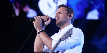 Alldaynews.gr Νίκος Βέρτης: Στη Δίωξη Ηλεκτρονικού Εγκλήματος ο τραγουδιστής