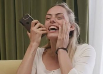 GNTM: Το τηλεφώνημα της Όλγας στον Στυλιανό και τα λόγια αγάπης (video)