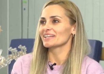 Βασιλική Μιλλούση για το δώρο του Λευτέρη Πετρούνια: «Είδα το αυτοκίνητό μου με έναν κόκκινο φιόγκο»