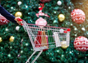 Το ωράριο των σούπερ μάρκετ σήμερα Κυριακή 19/12 – Τι ώρα κλείνουν