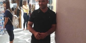 Κατέρρευσε μέσα στο γυμναστήριο – Θρήνος για τον Δήμο Καπουράνη που έφυγε μπροστά στα μάτια τους (φωτο)