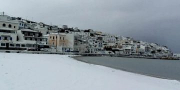 Alldaynews.gr Κυκλάδες: Πυκνό χιόνι πέφτει στα νησιά – Στα «λευκά» Άνδρος και Τήνος (φωτο)