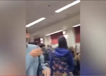 ΑΣΟΕΕ: Άγριος ξυλοδαρμός καθηγητή από κουκουλοφόρους μέσα σε αμφιθέατρο