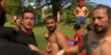 Ο μεγαλύτερος καυγάς που έχουμε δει στο Survivor: Μπήκε ο Ατζούν για να τους χωρίσει