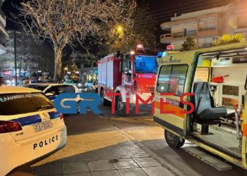 Θεσσαλονίκη-Πριν Λίγο: 18χρονη κοπέλα έπεσε από το μπαλκόνι 4ου ορόφου[video]