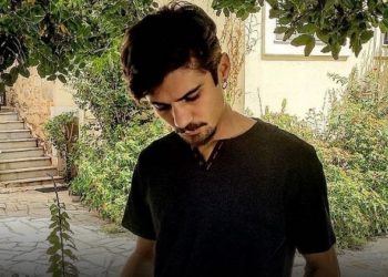 Σασμός: Νεκρός ο Πέτρος – Φωτογραφία από τη κηδεία του