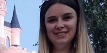 Alldaynews.gr Απίστευτη Τραγωδία: Νεκρή 28χρονη σε τροχαίο-Έβλεπε… reality ενώ οδηγούσε!