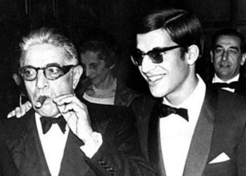 Αλέξανδρος Ωνάσης: Γιατί ο πατέρας του, Αριστοτέλης, τον κρατούσε ταριχευμένο επί 20 ημέρες και τελικά δεν παρέστη στην κηδεία του